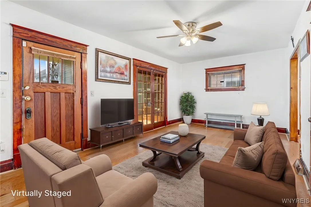 43 Freund Street, Buffalo, New York 14211, Buffalo, New York 14211, 4 Bedrooms Bedrooms, 7 Rooms Rooms,1 BathroomBathrooms,Residential,Closed,43 Freund Street, Buffalo, New York 14211,0,B1598709