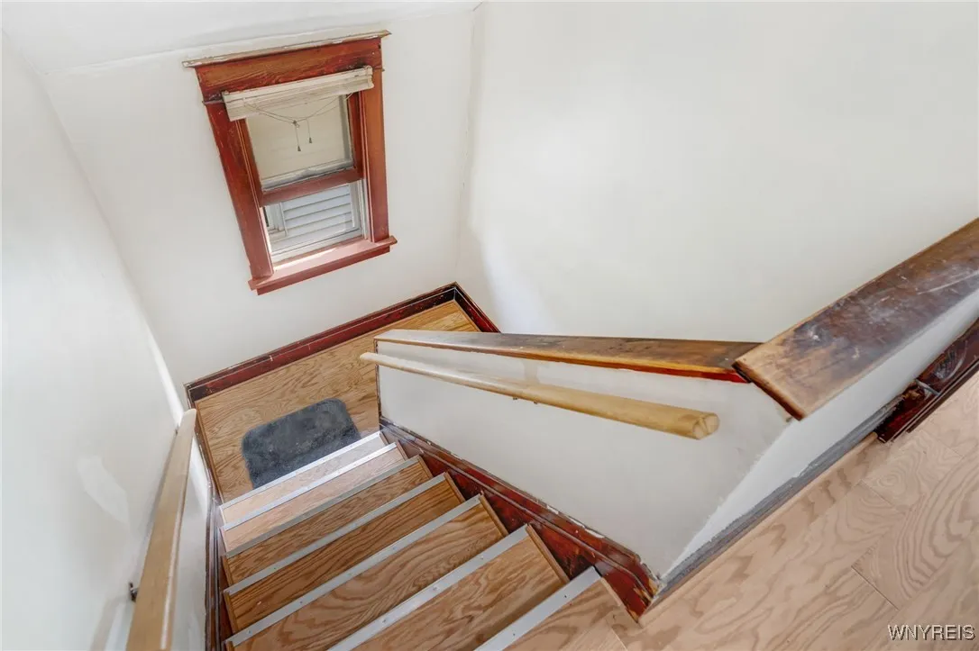 43 Freund Street, Buffalo, New York 14211, Buffalo, New York 14211, 4 Bedrooms Bedrooms, 7 Rooms Rooms,1 BathroomBathrooms,Residential,Closed,43 Freund Street, Buffalo, New York 14211,0,B1598709