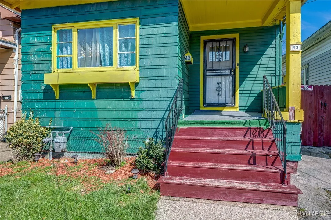 43 Freund Street, Buffalo, New York 14211, Buffalo, New York 14211, 4 Bedrooms Bedrooms, 7 Rooms Rooms,1 BathroomBathrooms,Residential,Closed,43 Freund Street, Buffalo, New York 14211,0,B1598709