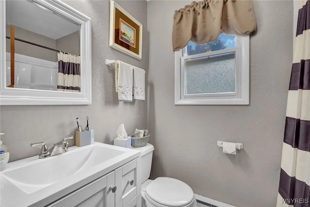 3608 Ford Miles Road, Hinsdale, New York 14727, Hinsdale, New York 14727, 3 Bedrooms Bedrooms, 8 Rooms Rooms,2 BathroomsBathrooms,Residential,For Sale,3608 Ford Miles Road, Hinsdale, New York 14727,B1598722