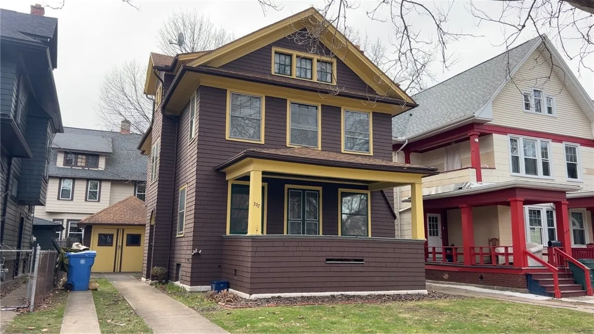 397 Raines Park, Rochester, New York 14613, Rochester, New York 14613, 3 Bedrooms Bedrooms, ,2 BathroomsBathrooms,Residential,Closed,397 Raines Park, Rochester, New York 14613,0,R1598739