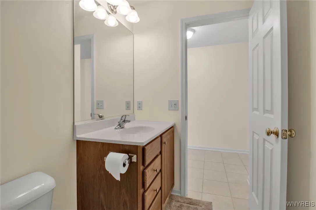 4331 Berkley Place P2, Hamburg, New York 14075, Hamburg, New York 14075, 2 Bedrooms Bedrooms, 5 Rooms Rooms,2 BathroomsBathrooms,Residential,Closed,4331 Berkley Place P2, Hamburg, New York 14075,0,B1597535