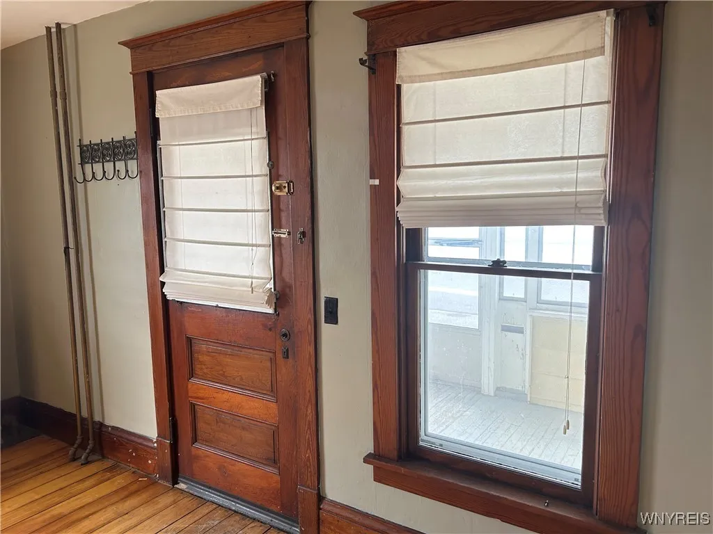 12 West Ave, Attica, New York 14011, Attica, New York 14011, 4 Bedrooms Bedrooms, 11 Rooms Rooms,1 BathroomBathrooms,Residential,For Sale,12 West Ave, Attica, New York 14011,B1598767