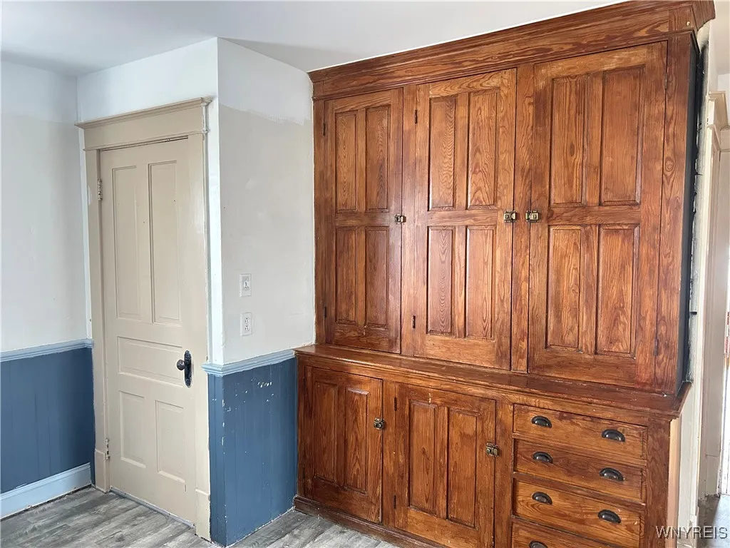 12 West Ave, Attica, New York 14011, Attica, New York 14011, 4 Bedrooms Bedrooms, 11 Rooms Rooms,1 BathroomBathrooms,Residential,For Sale,12 West Ave, Attica, New York 14011,B1598767