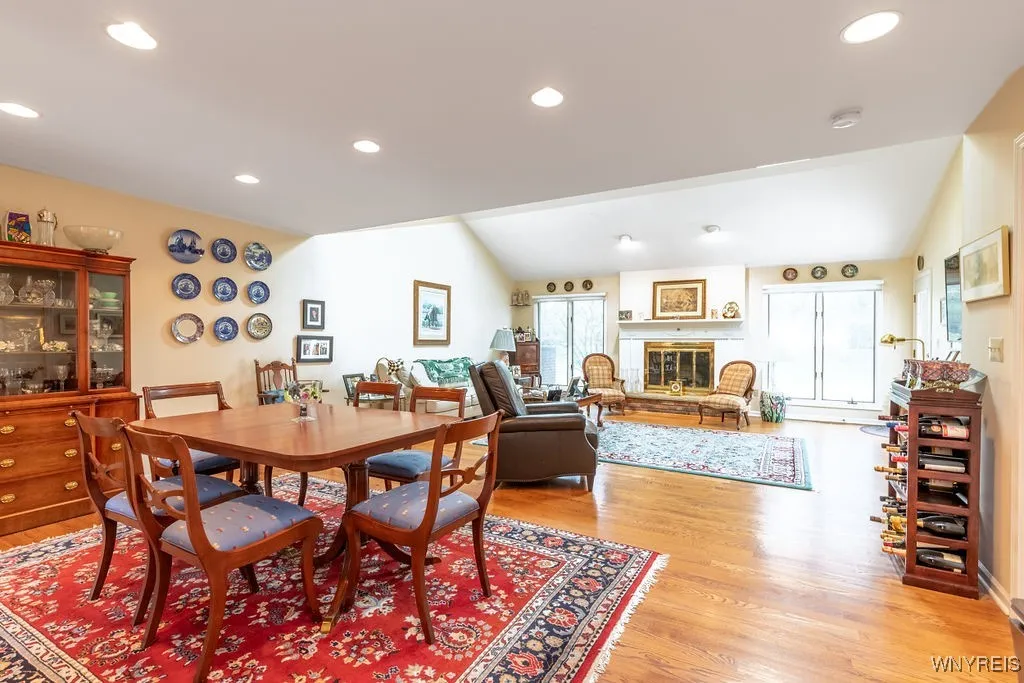 101 Hidden Ridge Common, Amherst, New York 14221, Amherst, New York 14221, 2 Bedrooms Bedrooms, 6 Rooms Rooms,2 BathroomsBathrooms,Residential,Closed,101 Hidden Ridge Common, Amherst, New York 14221,0,B1598866
