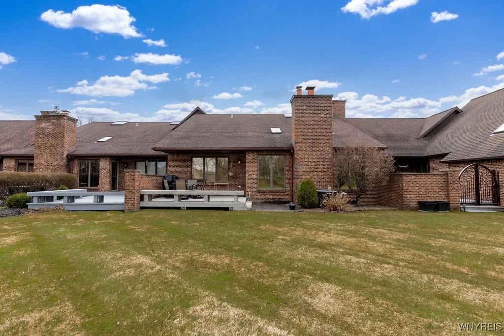 101 Hidden Ridge Common, Amherst, New York 14221, Amherst, New York 14221, 2 Bedrooms Bedrooms, 6 Rooms Rooms,2 BathroomsBathrooms,Residential,Closed,101 Hidden Ridge Common, Amherst, New York 14221,0,B1598866