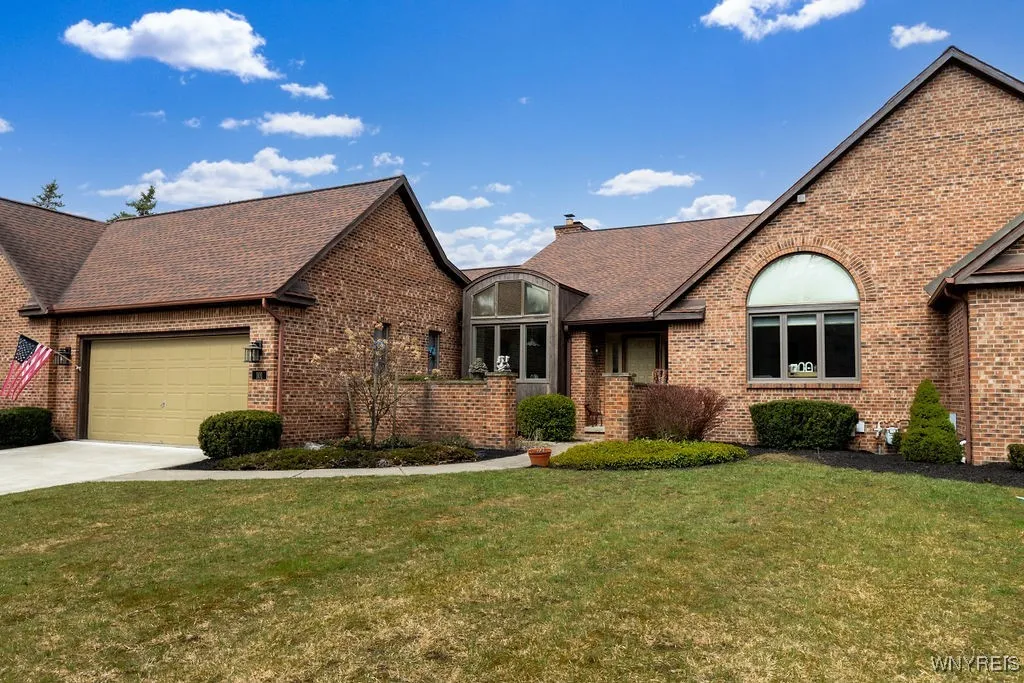 101 Hidden Ridge Common, Amherst, New York 14221, Amherst, New York 14221, 2 Bedrooms Bedrooms, 6 Rooms Rooms,2 BathroomsBathrooms,Residential,Closed,101 Hidden Ridge Common, Amherst, New York 14221,0,B1598866