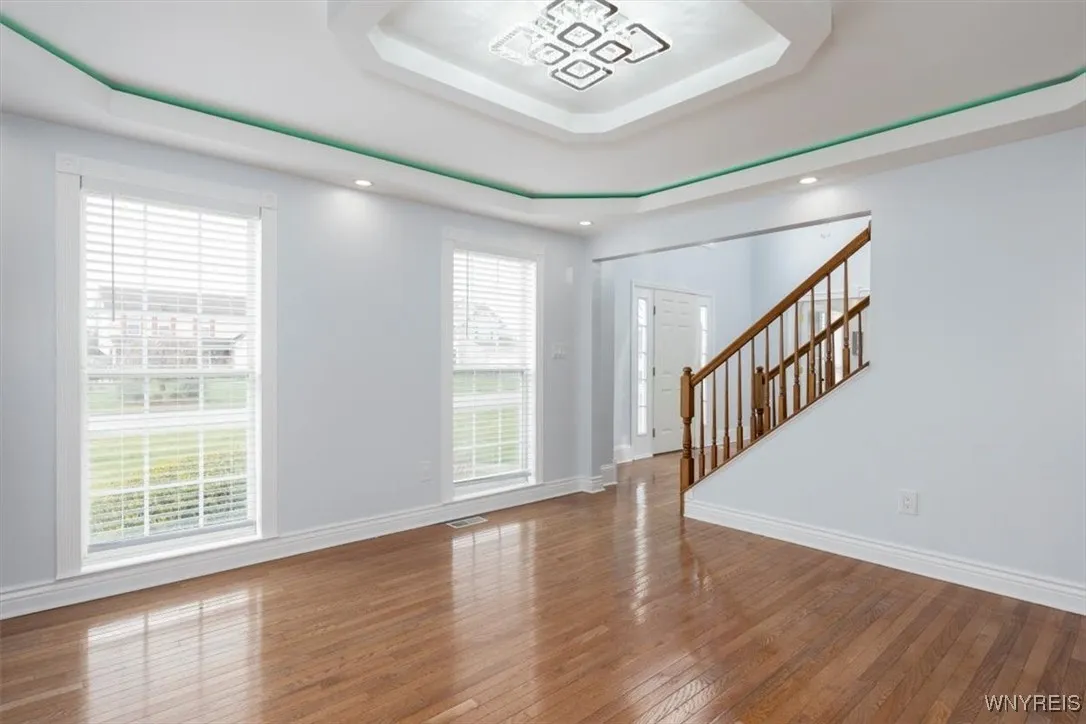 5689 Field Brook Drive, Clarence, New York 14051, Clarence, New York 14051, 4 Bedrooms Bedrooms, 8 Rooms Rooms,2 BathroomsBathrooms,Residential,Closed,5689 Field Brook Drive, Clarence, New York 14051,0,B1598855