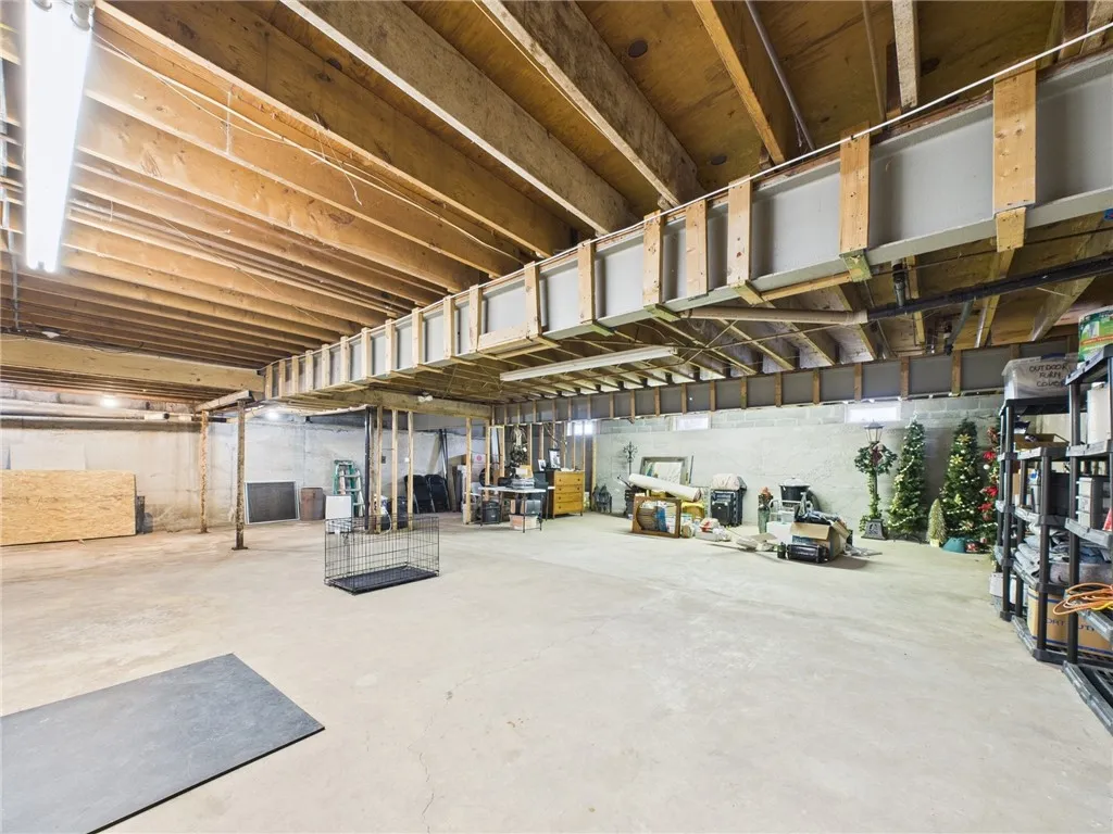 3057 North Genesee Street, Geneva Town, New York 1, Geneva Town, New York 14456, 2 Bedrooms Bedrooms, 8 Rooms Rooms,2 BathroomsBathrooms,Residential,For Sale,3057 North Genesee Street, Geneva Town, New York 1,R1598742