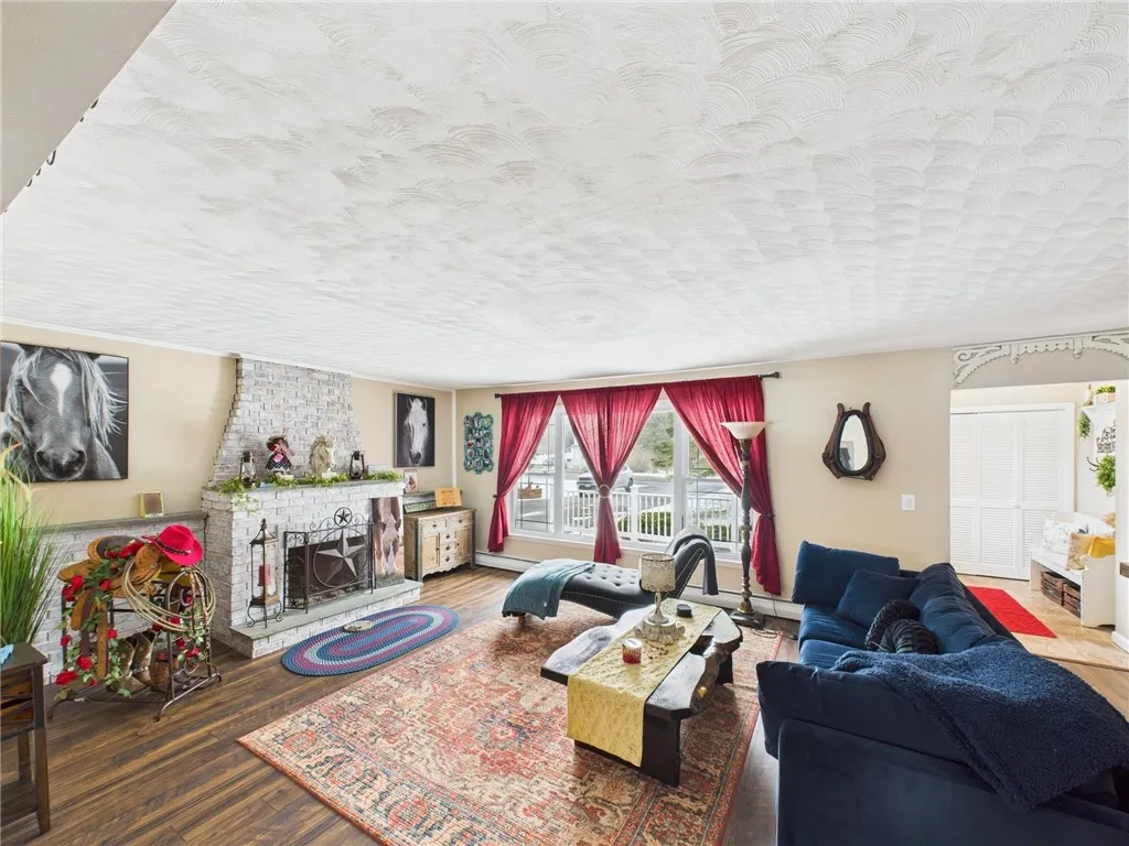 3057 North Genesee Street, Geneva Town, New York 1, Geneva Town, New York 14456, 2 Bedrooms Bedrooms, 8 Rooms Rooms,2 BathroomsBathrooms,Residential,For Sale,3057 North Genesee Street, Geneva Town, New York 1,R1598742