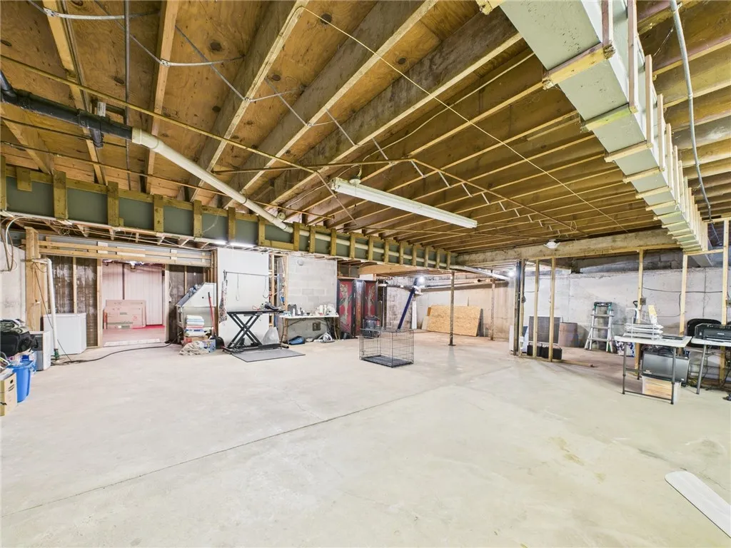 3057 North Genesee Street, Geneva Town, New York 1, Geneva Town, New York 14456, 2 Bedrooms Bedrooms, 8 Rooms Rooms,2 BathroomsBathrooms,Residential,For Sale,3057 North Genesee Street, Geneva Town, New York 1,R1598742