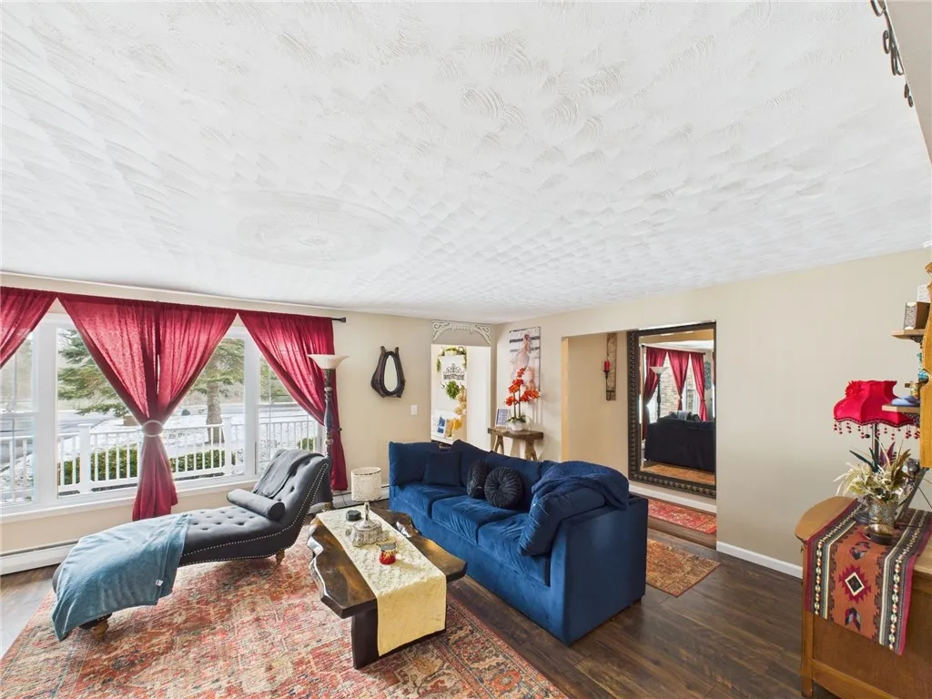 3057 North Genesee Street, Geneva Town, New York 1, Geneva Town, New York 14456, 2 Bedrooms Bedrooms, 8 Rooms Rooms,2 BathroomsBathrooms,Residential,For Sale,3057 North Genesee Street, Geneva Town, New York 1,R1598742