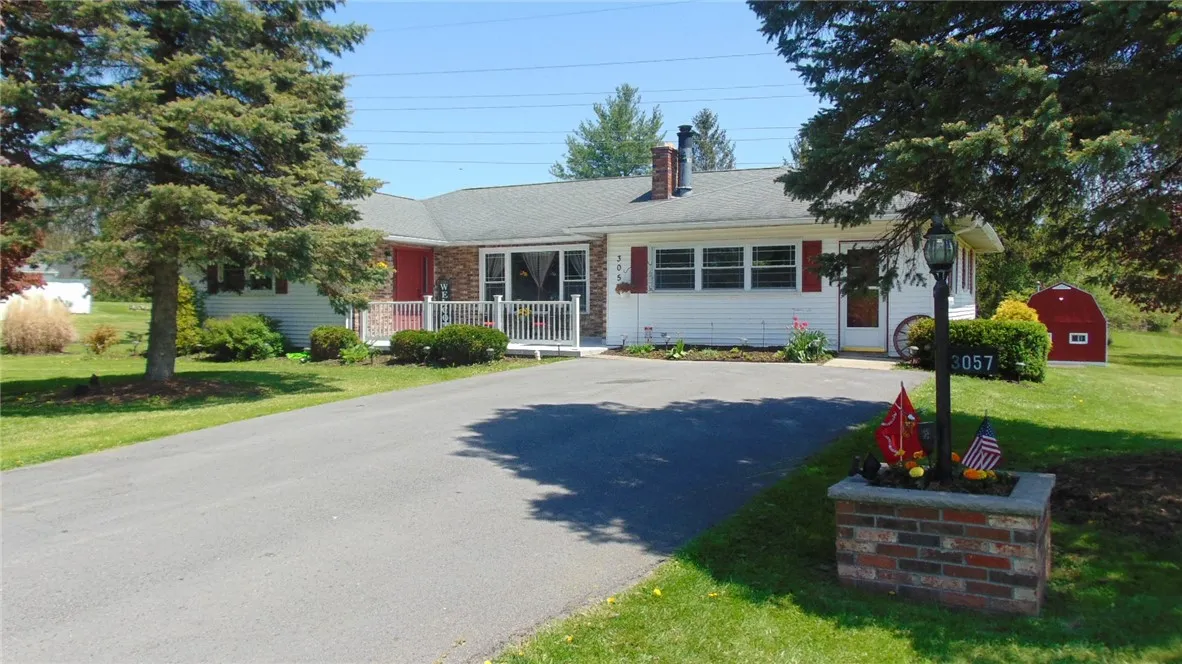 3057 North Genesee Street, Geneva Town, New York 1, Geneva Town, New York 14456, 2 Bedrooms Bedrooms, 8 Rooms Rooms,2 BathroomsBathrooms,Residential,For Sale,3057 North Genesee Street, Geneva Town, New York 1,R1598742