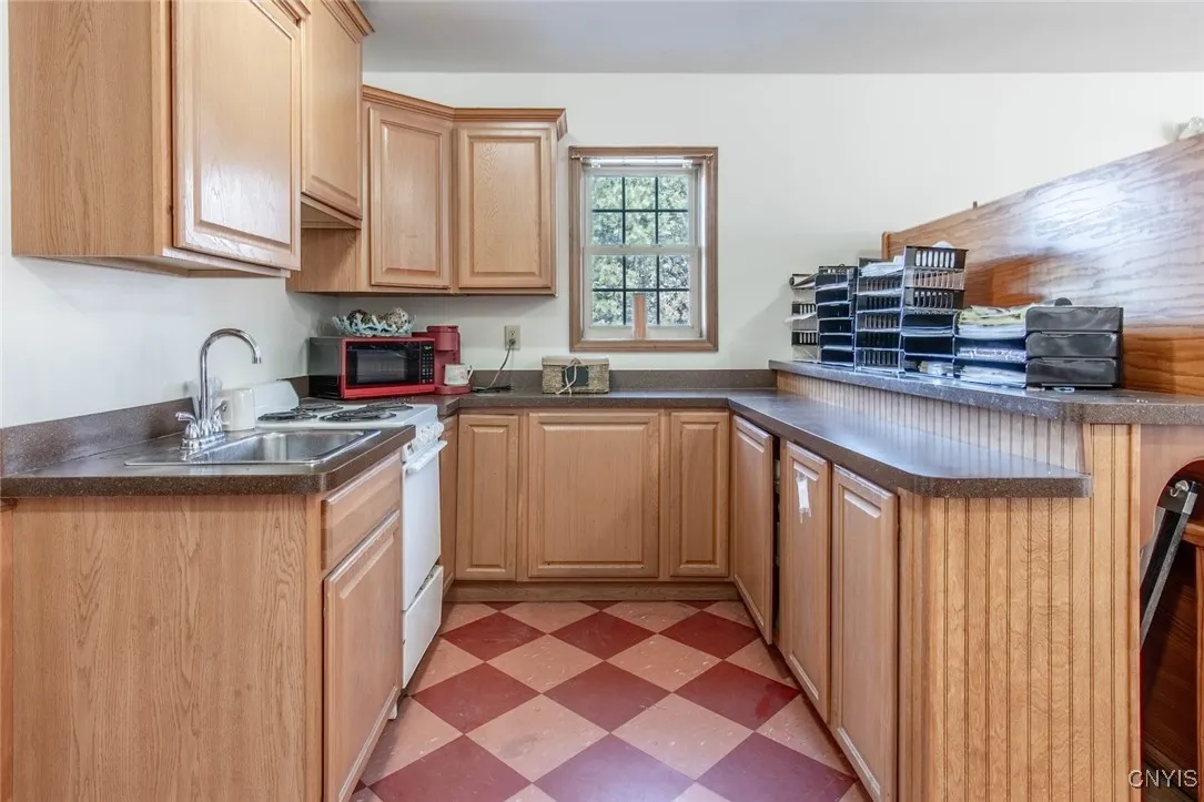 209 West Main Street, Hounsfield, New York 13685, Hounsfield, New York 13685, ,Commercial Sale,Closed,209 West Main Street, Hounsfield, New York 13685,0,S1598590