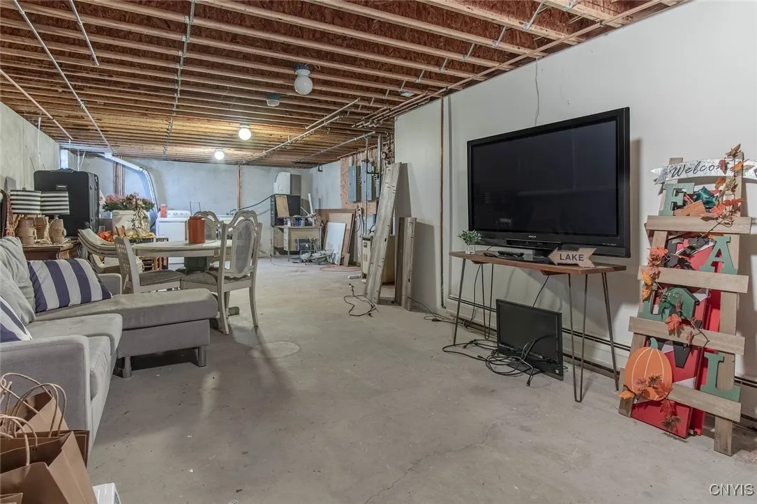 209 West Main Street, Hounsfield, New York 13685, Hounsfield, New York 13685, ,Commercial Sale,Closed,209 West Main Street, Hounsfield, New York 13685,0,S1598590