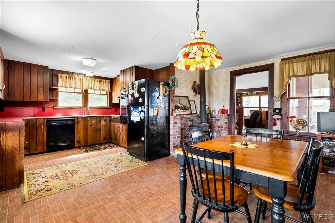5710 Kraus Road, Clarence, New York 14031, Clarence, New York 14031, 3 Bedrooms Bedrooms, 6 Rooms Rooms,1 BathroomBathrooms,Residential,Closed,5710 Kraus Road, Clarence, New York 14031,0,B1597194