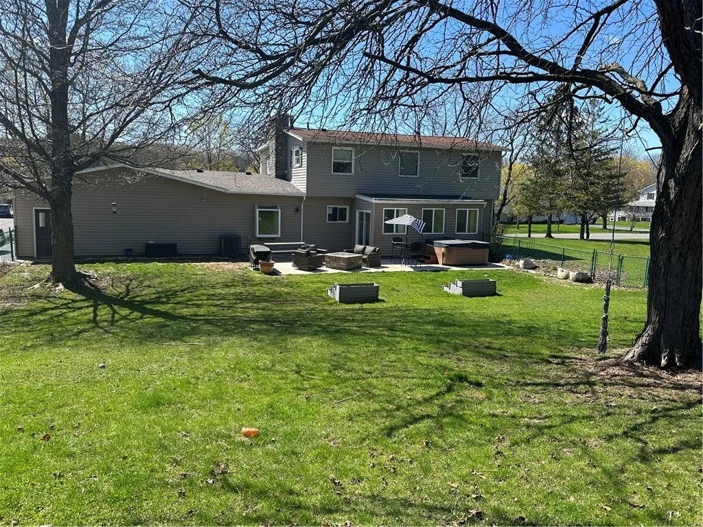718 White Springs Drive, Geneva-town, New York 144, Geneva Town, New York 14456, 3 Bedrooms Bedrooms, 8 Rooms Rooms,2 BathroomsBathrooms,Residential,Closed,718 White Springs Drive, Geneva-town, New York 144,R1598910