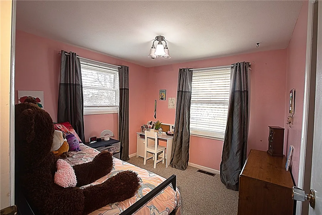 718 White Springs Drive, Geneva-town, New York 144, Geneva Town, New York 14456, 3 Bedrooms Bedrooms, 8 Rooms Rooms,2 BathroomsBathrooms,Residential,Closed,718 White Springs Drive, Geneva-town, New York 144,R1598910