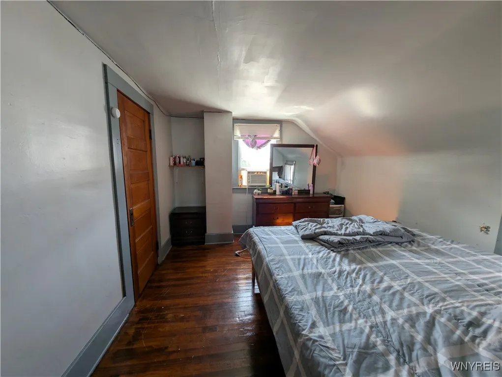 505 Canary Street, Dunkirk-city, New York 14048, Dunkirk, New York 14048, 3 Bedrooms Bedrooms, 7 Rooms Rooms,1 BathroomBathrooms,Residential,Closed,505 Canary Street, Dunkirk-city, New York 14048,0,B1598865