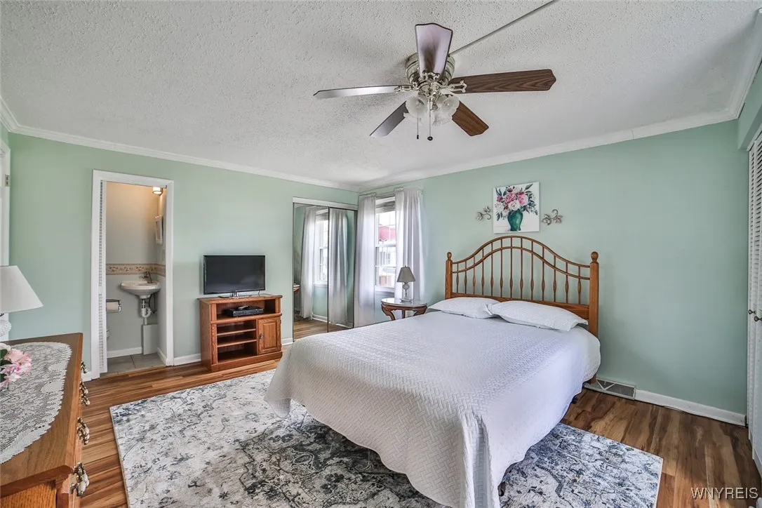 Plenty of space for all your bedroom furniture...King size bed...no problem!
