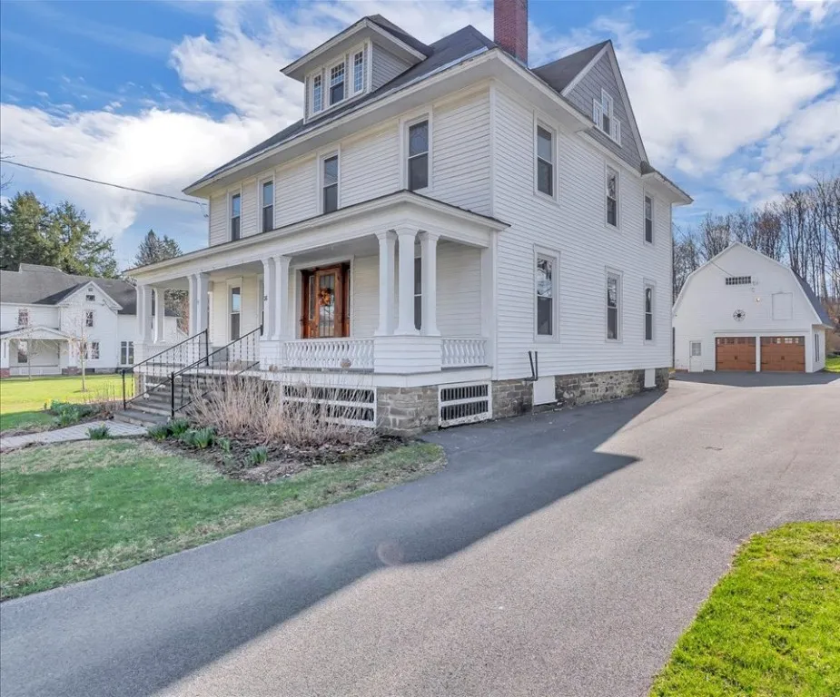 36 South Street, Edmeston, New York 13335, Edmeston, New York 13335, 4 Bedrooms Bedrooms, 10 Rooms Rooms,2 BathroomsBathrooms,Residential,Closed,36 South Street, Edmeston, New York 13335,0,R1598413
