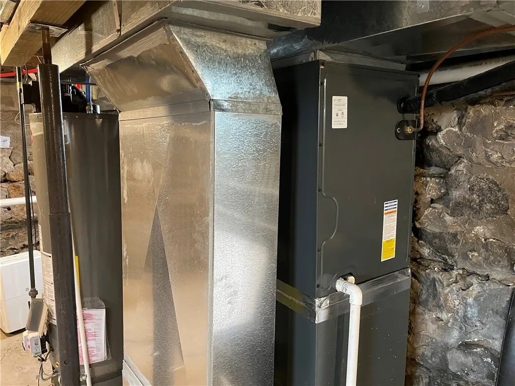 Brand new ductwork through out the house.