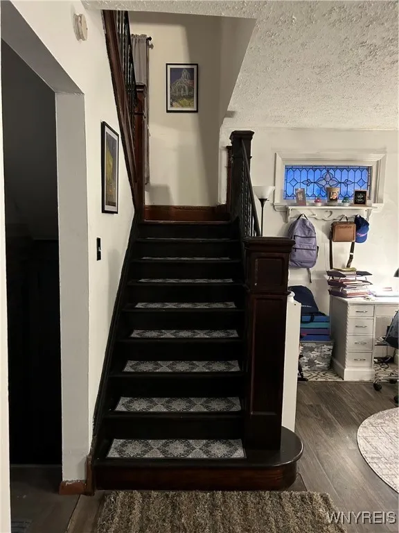 1275 Kenmore Avenue, Tonawanda, New York 14217, Tonawanda, New York 14217, 3 Bedrooms Bedrooms, 7 Rooms Rooms,1 BathroomBathrooms,Residential,For Sale,1275 Kenmore Avenue, Tonawanda, New York 14217,B1598831