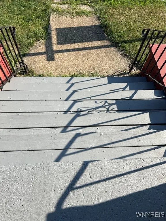 1275 Kenmore Avenue, Tonawanda, New York 14217, Tonawanda, New York 14217, 3 Bedrooms Bedrooms, 7 Rooms Rooms,1 BathroomBathrooms,Residential,For Sale,1275 Kenmore Avenue, Tonawanda, New York 14217,B1598831