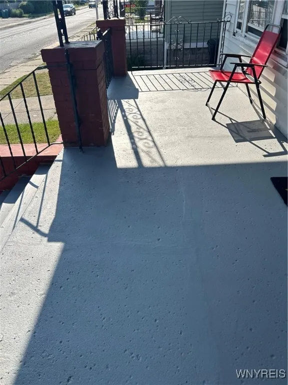 1275 Kenmore Avenue, Tonawanda, New York 14217, Tonawanda, New York 14217, 3 Bedrooms Bedrooms, 7 Rooms Rooms,1 BathroomBathrooms,Residential,For Sale,1275 Kenmore Avenue, Tonawanda, New York 14217,B1598831