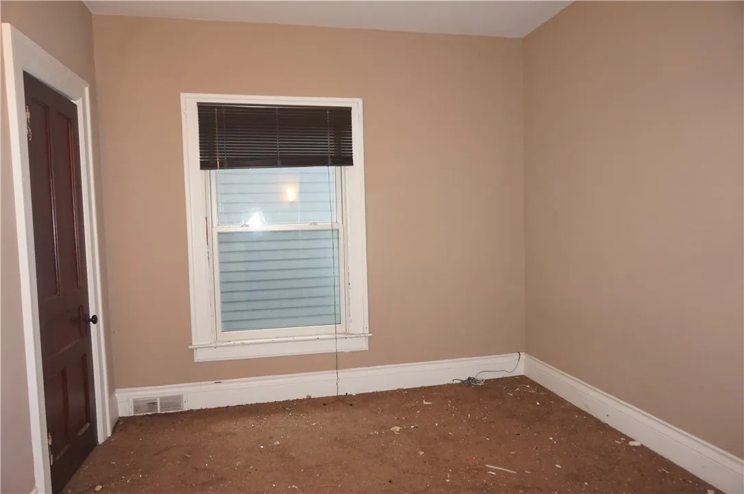 Buffalo, New York 14201, 3 Bedrooms Bedrooms, 7 Rooms Rooms,2 BathroomsBathrooms,Residential,Closed,R1599027