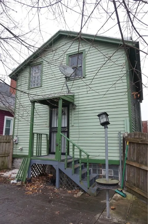 Buffalo, New York 14201, 3 Bedrooms Bedrooms, 7 Rooms Rooms,2 BathroomsBathrooms,Residential,Closed,R1599027
