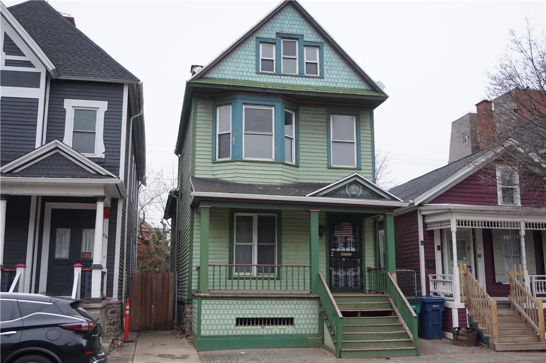 Buffalo, New York 14201, 3 Bedrooms Bedrooms, 7 Rooms Rooms,2 BathroomsBathrooms,Residential,Closed,R1599027
