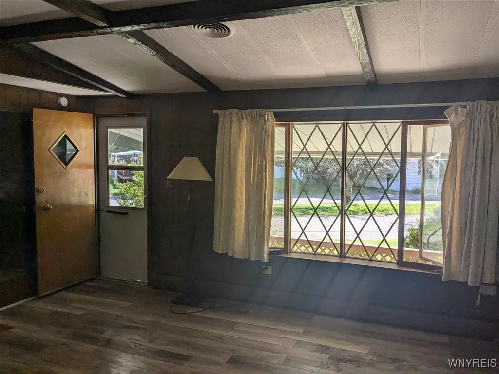 35 Jake Street, Ithaca-city, New York 14850, Ithaca City, New York 14850, 2 Bedrooms Bedrooms, 5 Rooms Rooms,1 BathroomBathrooms,Residential,Closed,35 Jake Street, Ithaca-city, New York 14850,0,B1599105