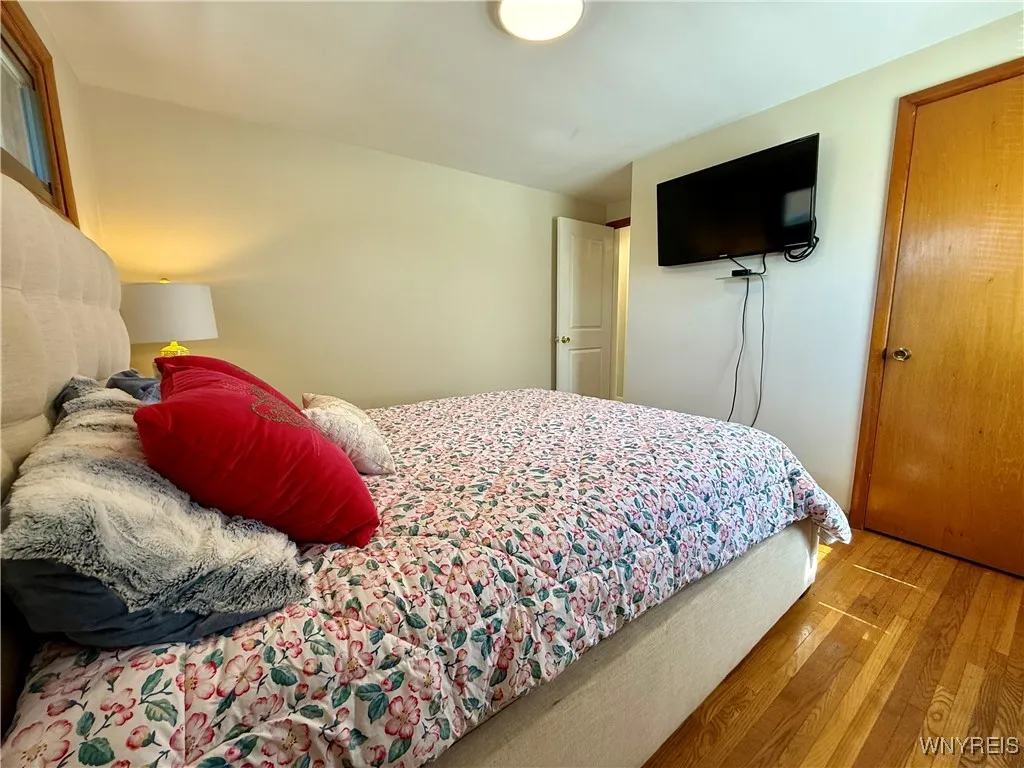 257 Ehinger Drive, West Seneca, New York 14224, West Seneca, New York 14224, 4 Bedrooms Bedrooms, 6 Rooms Rooms,1 BathroomBathrooms,Residential,Closed,257 Ehinger Drive, West Seneca, New York 14224,B1596925