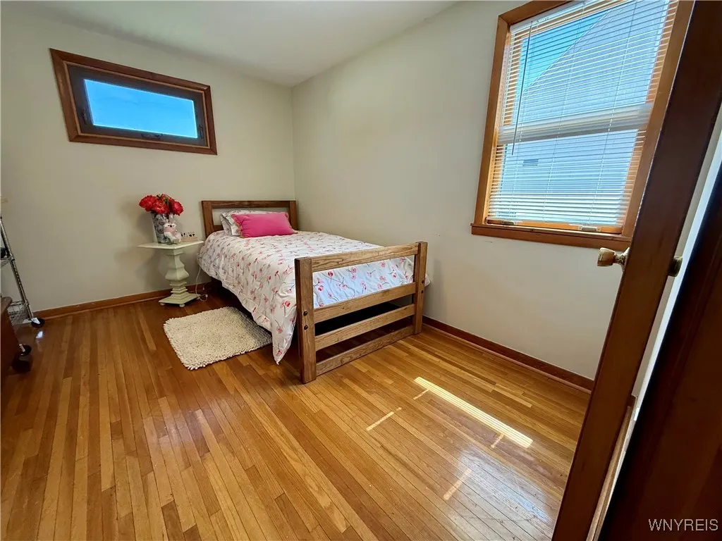 257 Ehinger Drive, West Seneca, New York 14224, West Seneca, New York 14224, 4 Bedrooms Bedrooms, 6 Rooms Rooms,1 BathroomBathrooms,Residential,Closed,257 Ehinger Drive, West Seneca, New York 14224,B1596925
