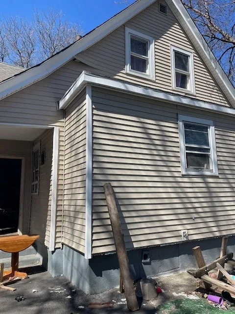 58 Lincoln Street, Rochester, New York 14605, Rochester, New York 14605, 3 Bedrooms Bedrooms, 7 Rooms Rooms,1 BathroomBathrooms,Residential,For Sale,58 Lincoln Street, Rochester, New York 14605,R1598840