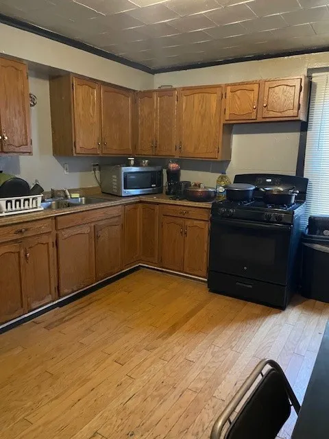 Kitchen with Hardwood Floors