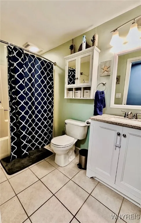 Remodeled main bath.