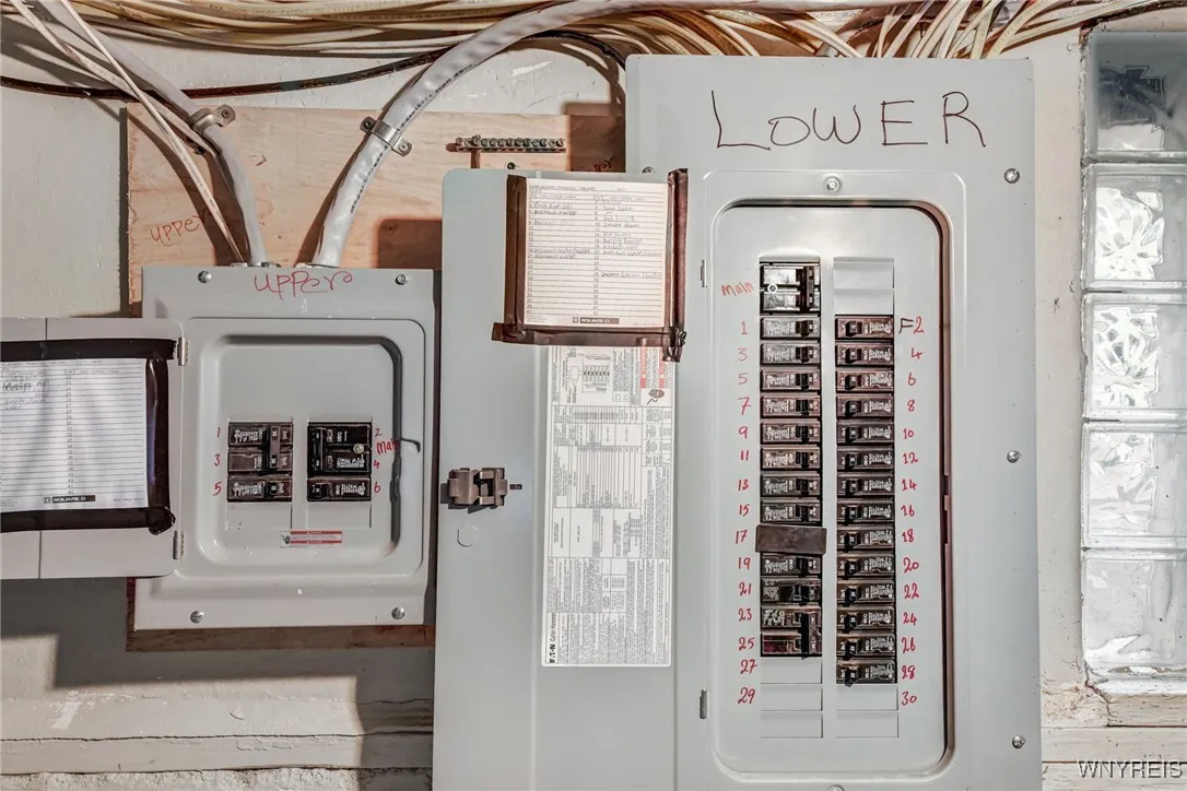 109 Harlem Road, West Seneca, New York 14224, West Seneca, New York 14224, 4 Bedrooms Bedrooms, ,2 BathroomsBathrooms,Residential,Closed,109 Harlem Road, West Seneca, New York 14224,0,B1599280