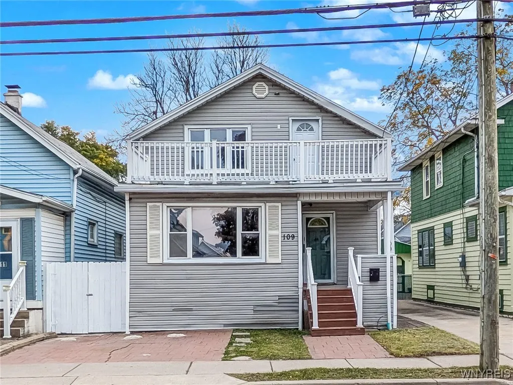 109 Harlem Road, West Seneca, New York 14224, West Seneca, New York 14224, 4 Bedrooms Bedrooms, ,2 BathroomsBathrooms,Residential,Closed,109 Harlem Road, West Seneca, New York 14224,0,B1599280