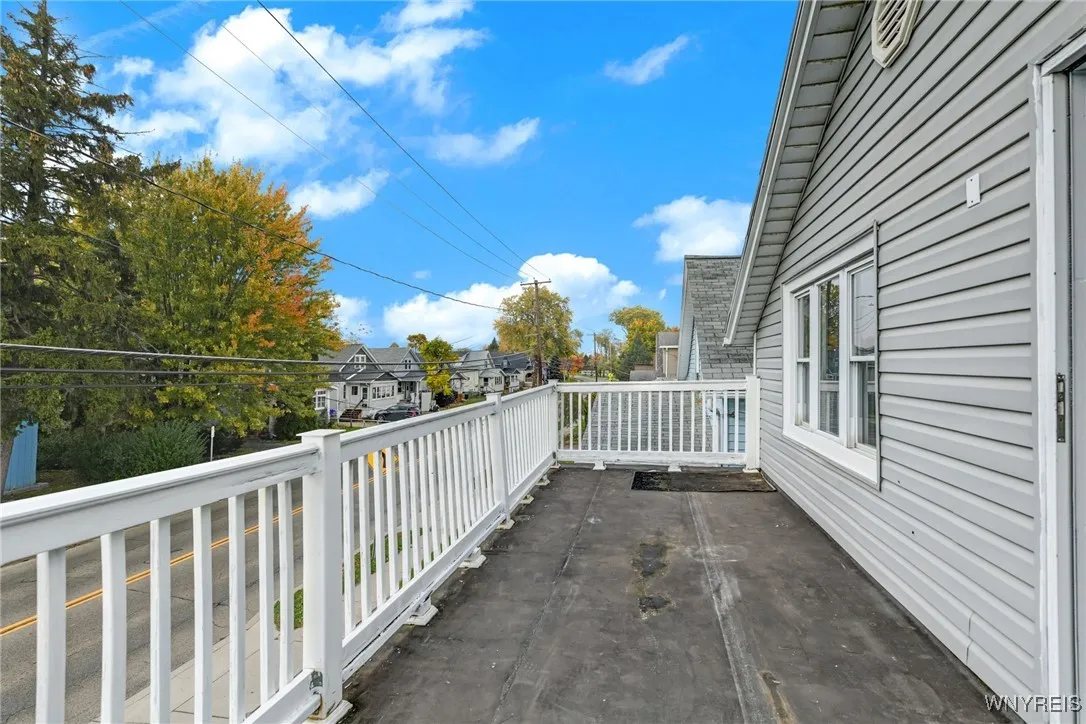 109 Harlem Road, West Seneca, New York 14224, West Seneca, New York 14224, 4 Bedrooms Bedrooms, ,2 BathroomsBathrooms,Residential,Closed,109 Harlem Road, West Seneca, New York 14224,0,B1599280