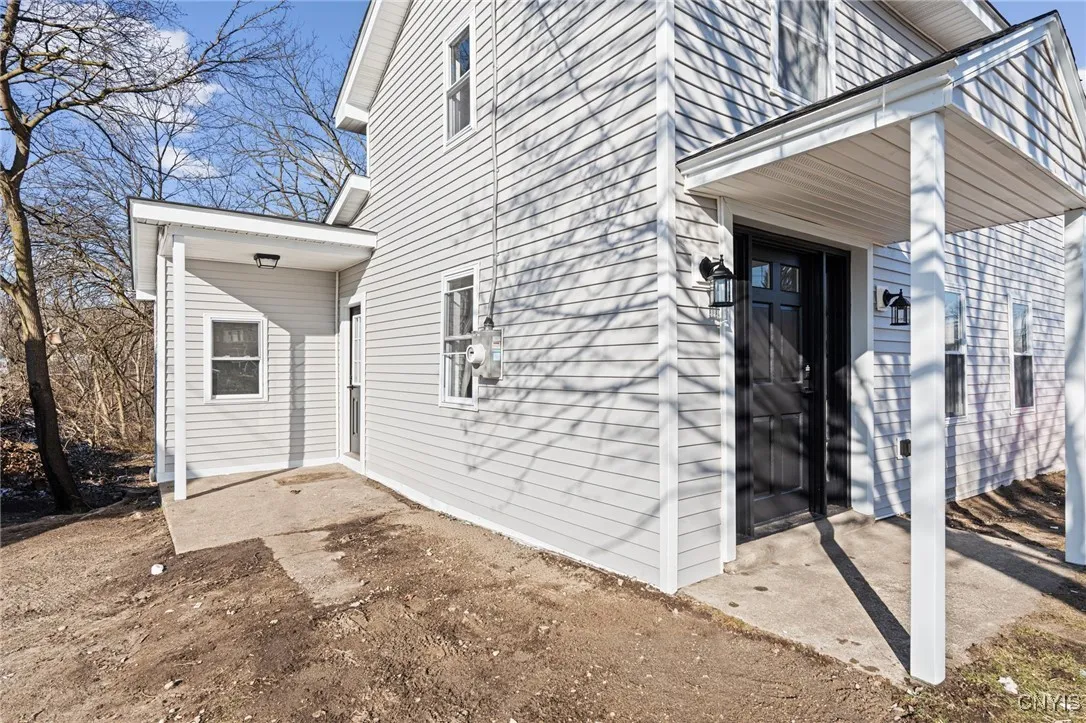 53 Owasco Street, Auburn, New York 13021, Auburn, New York 13021, 3 Bedrooms Bedrooms, 5 Rooms Rooms,1 BathroomBathrooms,Residential,For Sale,53 Owasco Street, Auburn, New York 13021,0,S1598560