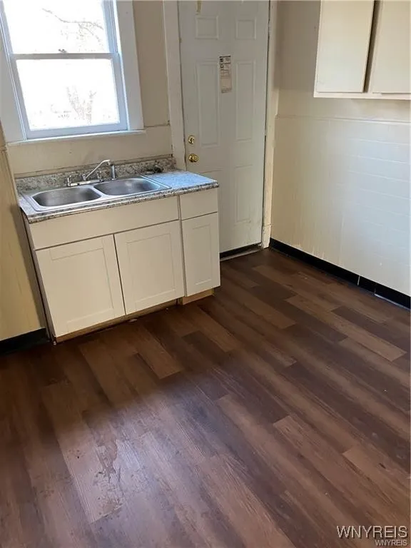 1868 Weston Avenue, Niagara Falls, New York 14305, Niagara Falls, New York 14305, 3 Bedrooms Bedrooms, 6 Rooms Rooms,1 BathroomBathrooms,Residential,For Sale,1868 Weston Avenue, Niagara Falls, New York 14305,B1599121