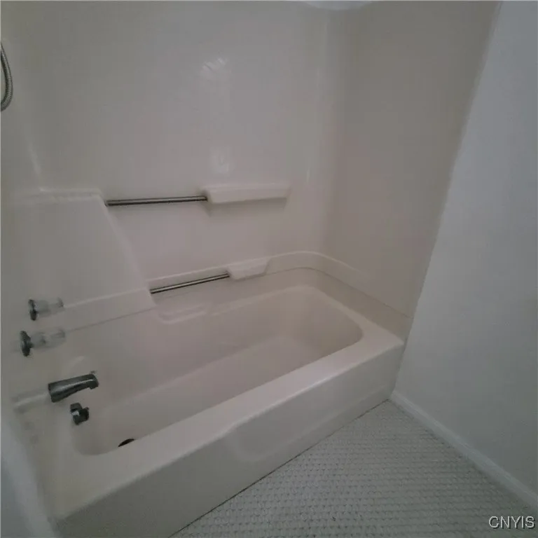 15 Brookline Drive, Utica, New York 13501, Utica, New York 13501, 3 Bedrooms Bedrooms, 7 Rooms Rooms,1 BathroomBathrooms,Residential,Closed,15 Brookline Drive, Utica, New York 13501,0,S1599347