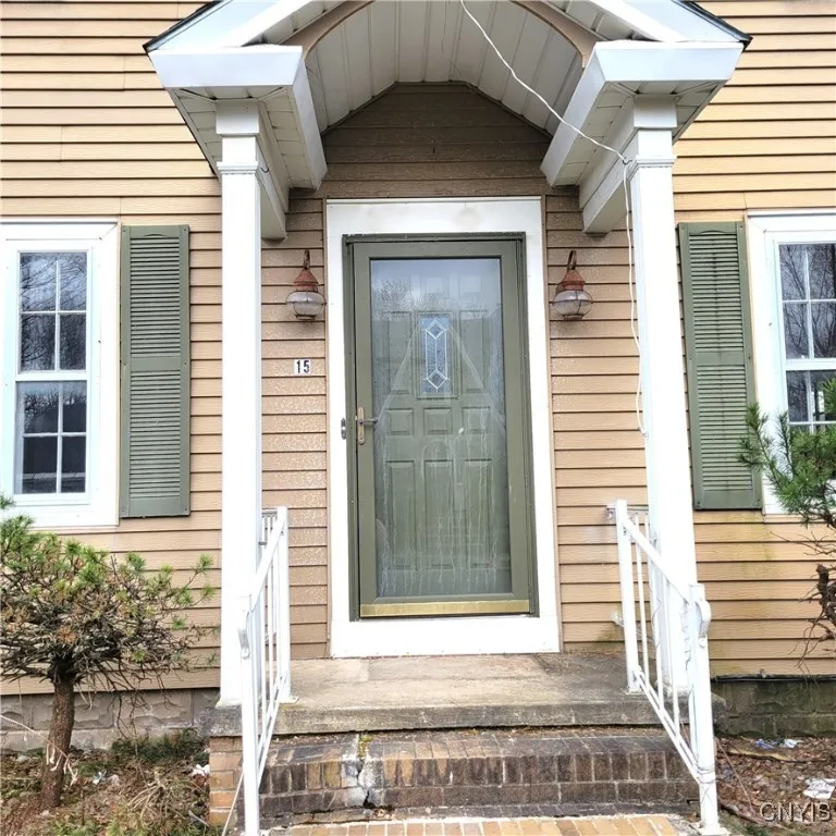 15 Brookline Drive, Utica, New York 13501, Utica, New York 13501, 3 Bedrooms Bedrooms, 7 Rooms Rooms,1 BathroomBathrooms,Residential,Closed,15 Brookline Drive, Utica, New York 13501,0,S1599347