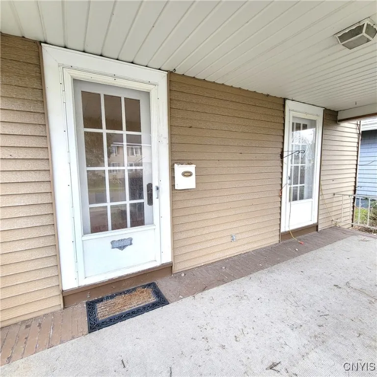 15 Brookline Drive, Utica, New York 13501, Utica, New York 13501, 3 Bedrooms Bedrooms, 7 Rooms Rooms,1 BathroomBathrooms,Residential,Closed,15 Brookline Drive, Utica, New York 13501,0,S1599347