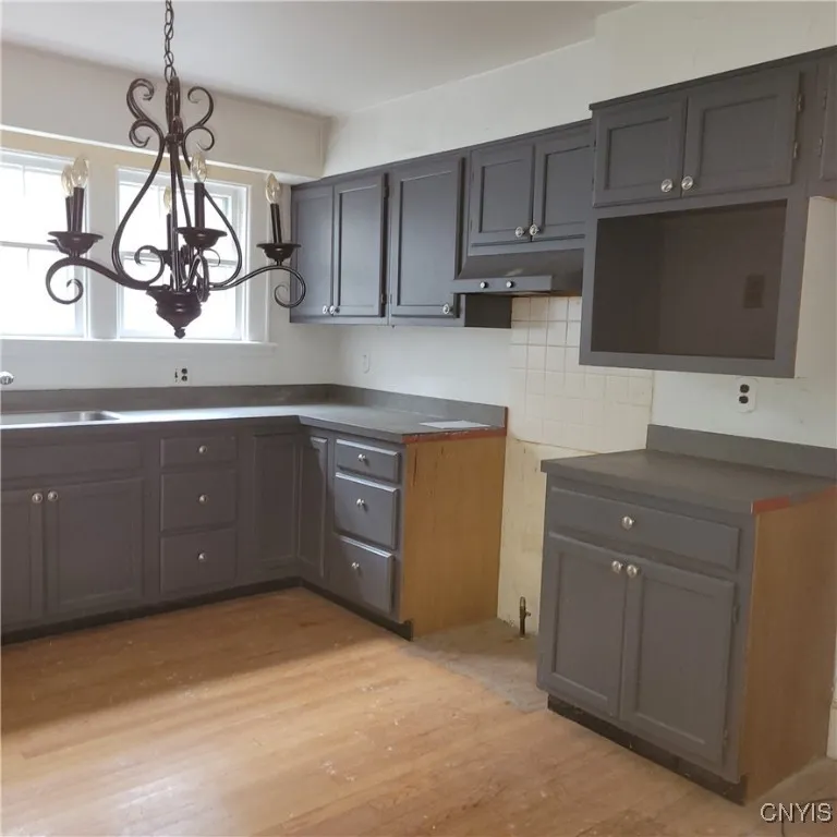 15 Brookline Drive, Utica, New York 13501, Utica, New York 13501, 3 Bedrooms Bedrooms, 7 Rooms Rooms,1 BathroomBathrooms,Residential,Closed,15 Brookline Drive, Utica, New York 13501,0,S1599347