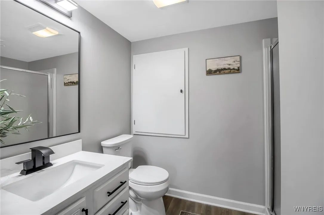 160 Olde Stone Lane, Lancaster, New York 14086, Lancaster, New York 14086, 3 Bedrooms Bedrooms, 10 Rooms Rooms,3 BathroomsBathrooms,Residential,Closed,160 Olde Stone Lane, Lancaster, New York 14086,0,B1599053