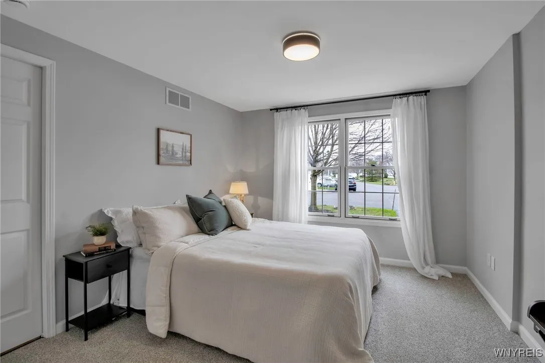 160 Olde Stone Lane, Lancaster, New York 14086, Lancaster, New York 14086, 3 Bedrooms Bedrooms, 10 Rooms Rooms,3 BathroomsBathrooms,Residential,Closed,160 Olde Stone Lane, Lancaster, New York 14086,0,B1599053