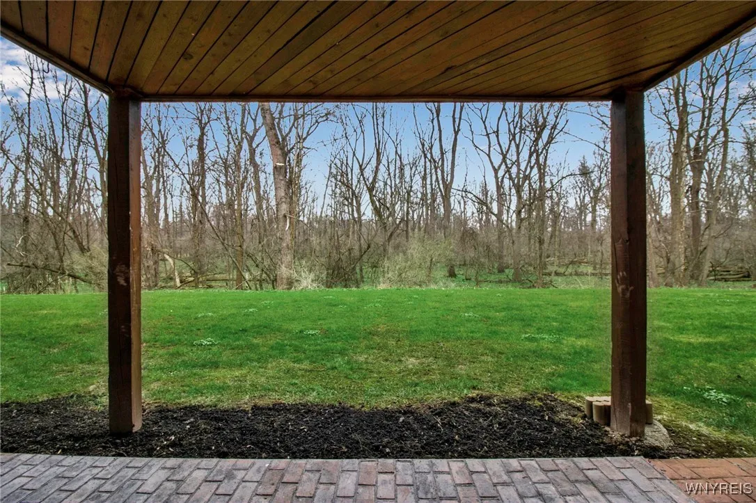 160 Olde Stone Lane, Lancaster, New York 14086, Lancaster, New York 14086, 3 Bedrooms Bedrooms, 10 Rooms Rooms,3 BathroomsBathrooms,Residential,Closed,160 Olde Stone Lane, Lancaster, New York 14086,0,B1599053